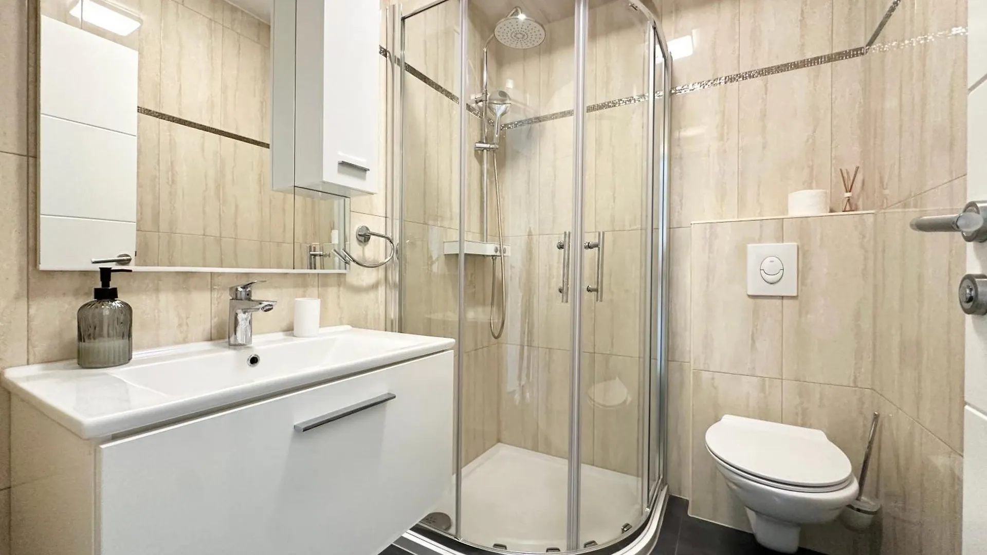 Villa Ivana - Sea View - Trogir, Ciovo Donji Okrug  Croatia